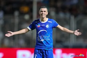 سهراب چشم‌انتظارپاسخ پزشک درباره بازگشت ستاره آلبانیایی استقلال
