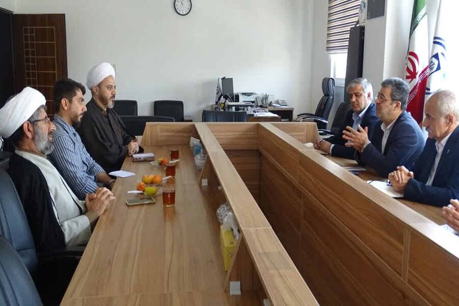 دومین نشست مرکز خدمات حوزه علمیه کرمانشاه با بیمه البرز برگزار شد دومین نشست مرکز خدمات حوزه علمیه کرمانشاه با بیمه البرز برگزار شد
